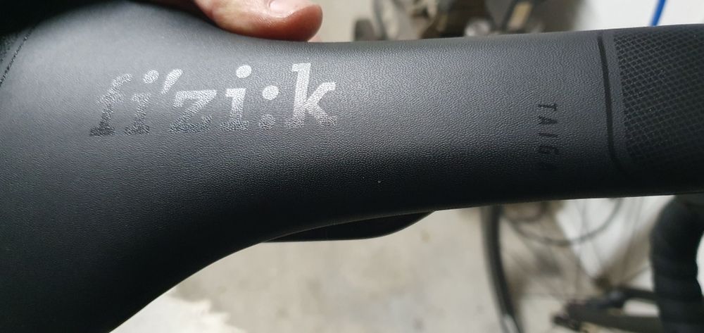 Selim Fi`zi:k excelente estado