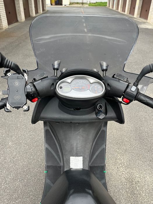 Skuter Yamaha Majesty 125 ccm 2007