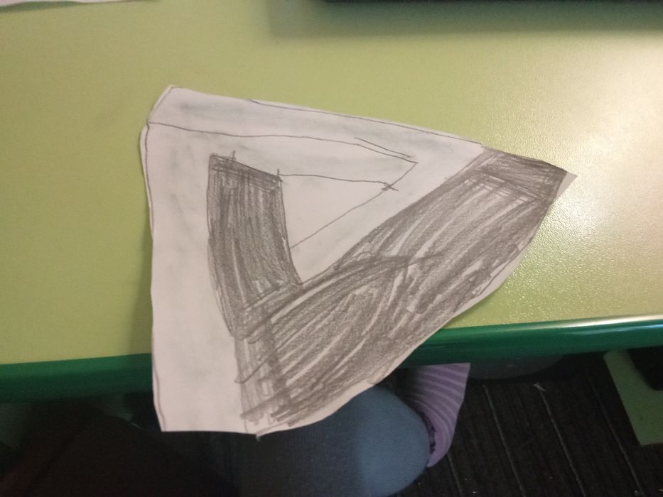 Иллюзия из бумаги А4