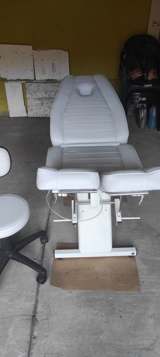 Fotel kosmetyczny BIOMAK FE 102