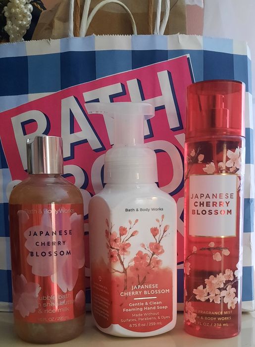 Zestaw Bath and body works japanese cherry bloosom