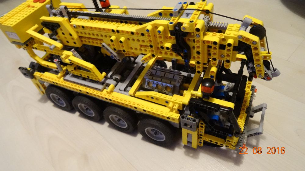 レゴテクニック8421 レゴ テクニック 希少初期モバイルクレーン 8421 中古品 - メルカリ
