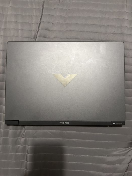 HP VICTUS 16-r1006ns c/carregador e caixa original