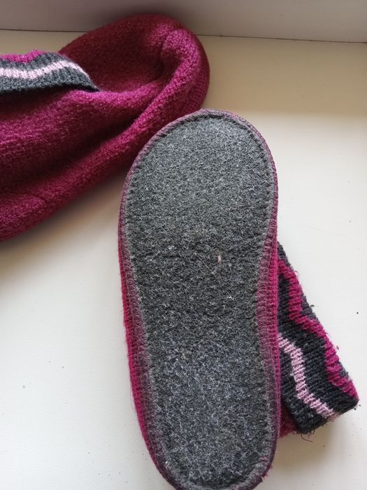 Тапочки для дівчинки