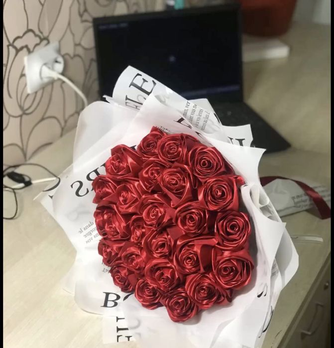 Букети з атласної стрічки