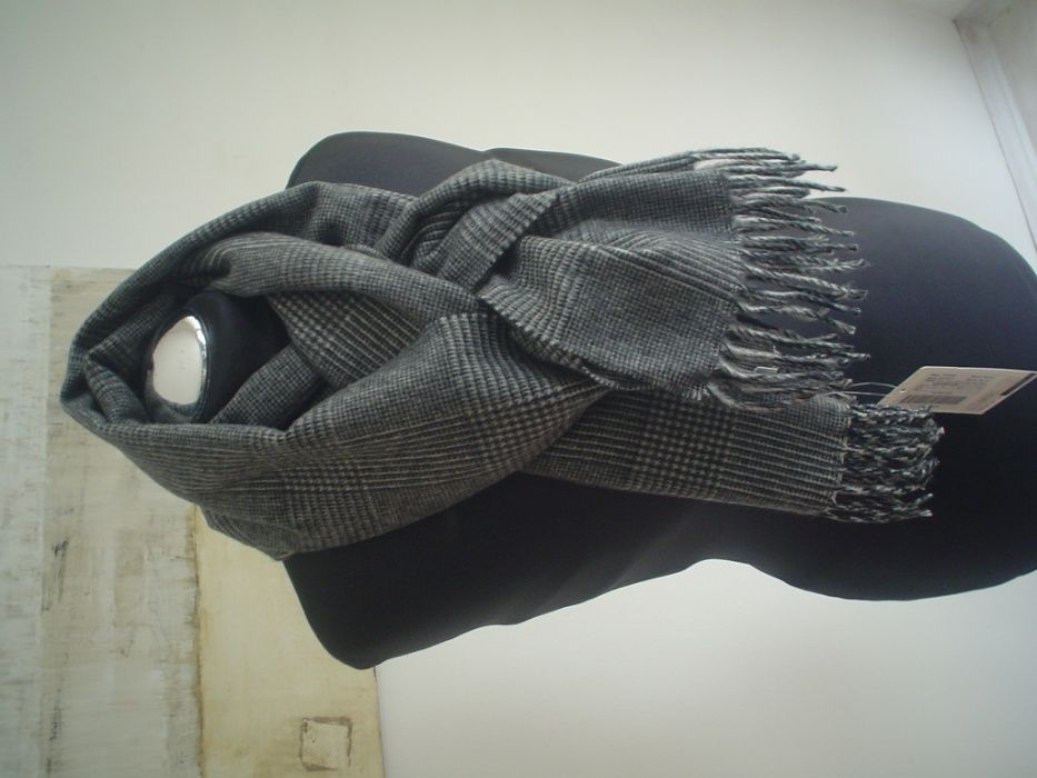 Szal kaszmirowy. Max Mara