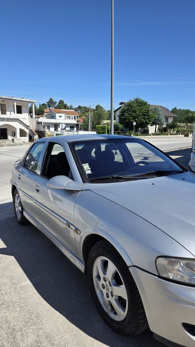 Opel vectra 2.2 diesel 2002 unico dono.