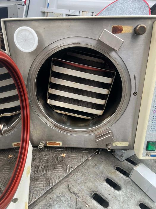 Autoklaw TAU CLAVE 3000