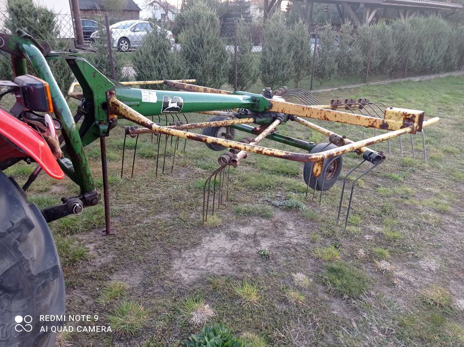 Zgrabiarka karuzelowa 2,5 m