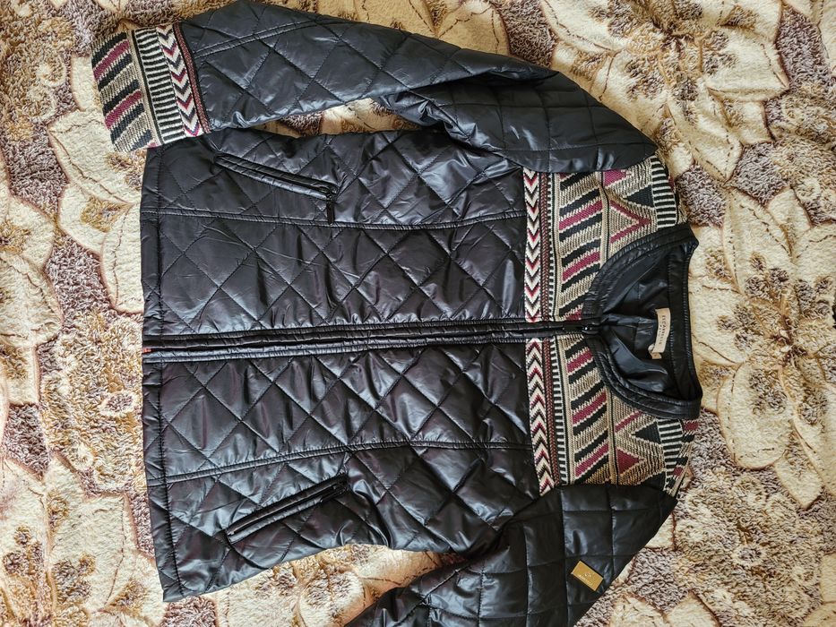 Легка осіння курточка Франція