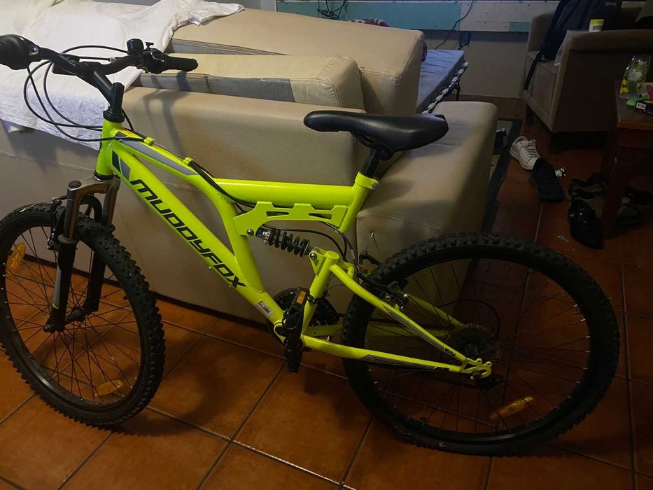 Bike com suspensão Moddyfox Conservada