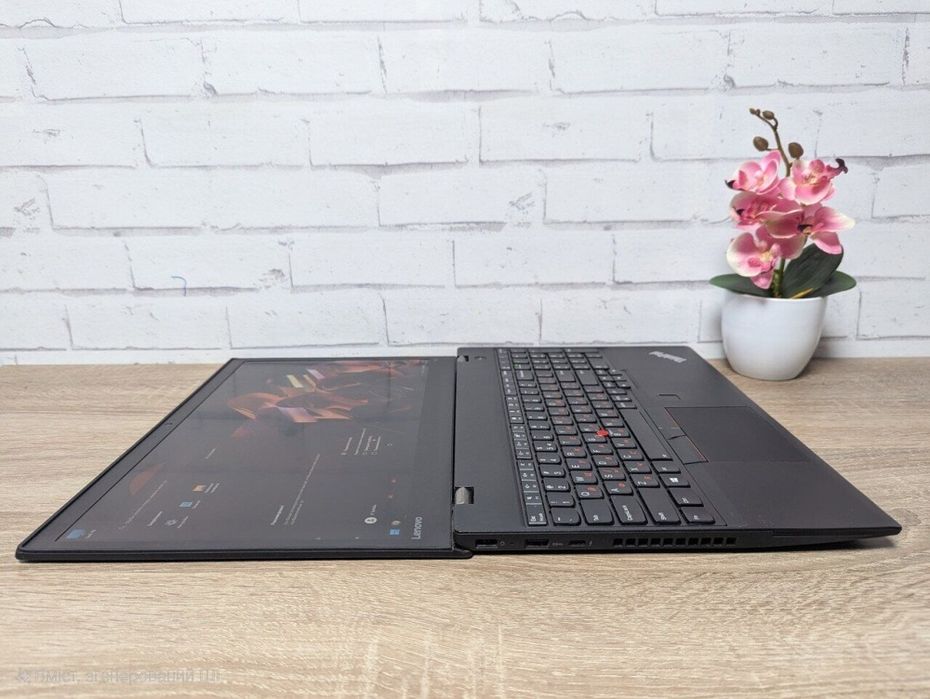 Ноутбук Lenovo ThinkPad T570/Intel Core i5-7300U/8GB DDR4/256 GB SSD