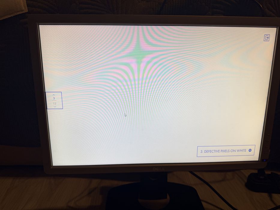 Monitor dell P2213T
