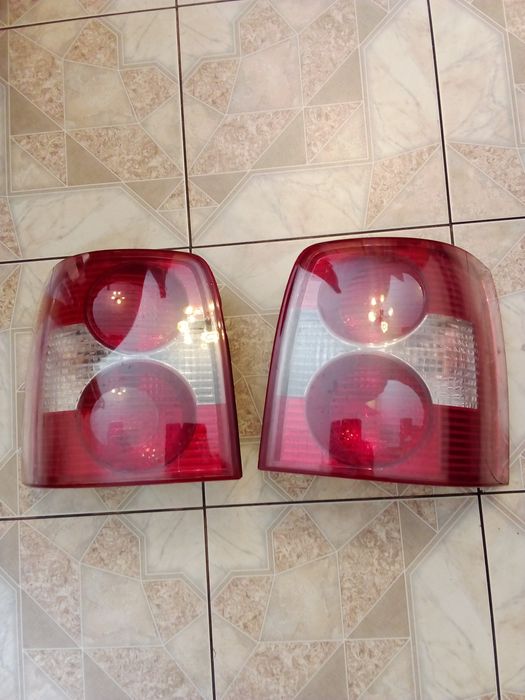 Lampa tylna prawa lewa volkswagen passat B5 Lift kombi