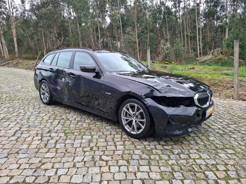 BMW 320e Drive Touring Híbrido Gasolina Plug-In (204CV) de 2022
