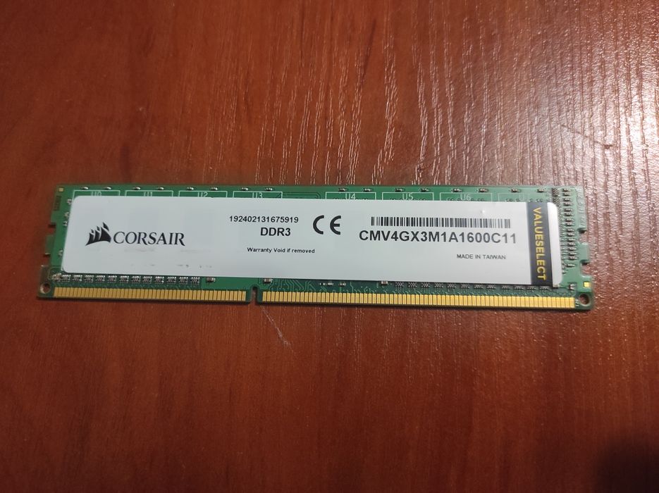 DDR3 Corsair 4gb 1600MHz