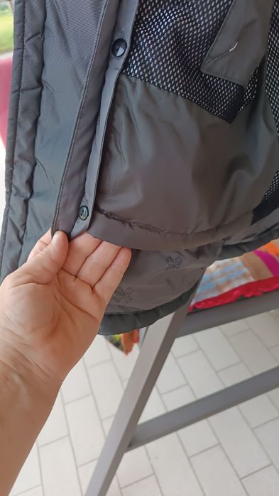 Куртка зимняя на подкладке ,длинная.