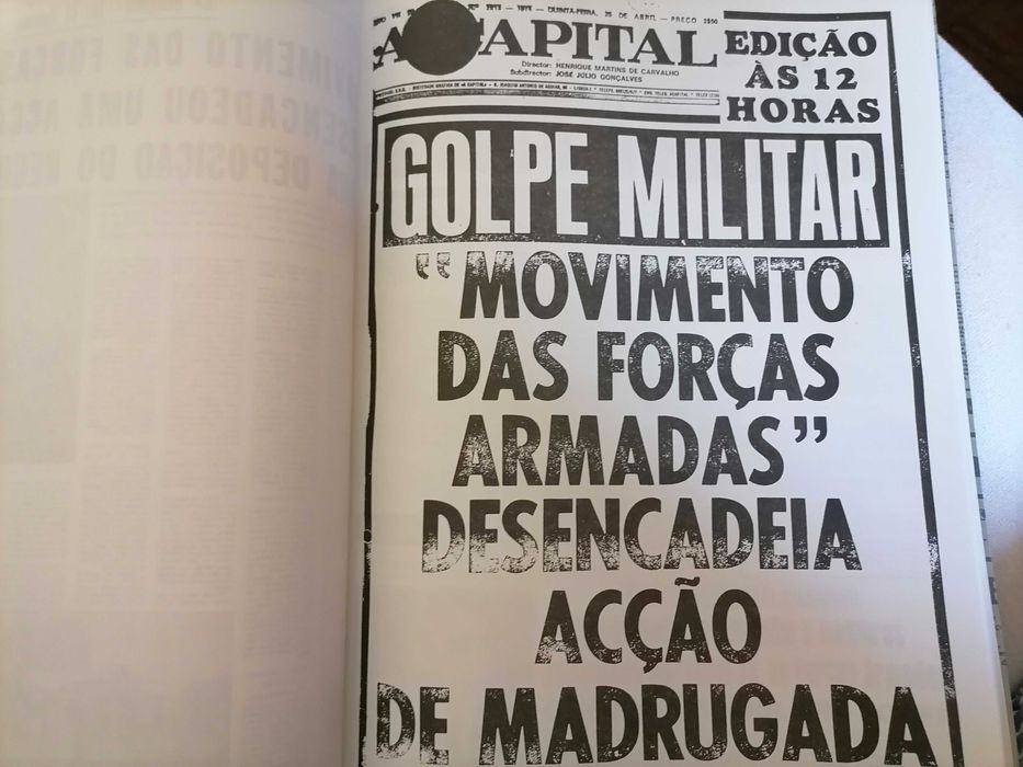 O 25 de ABRIL na Imprensa 1994 Edição Limitada da Biblioteca Nacional c/149 Páginas