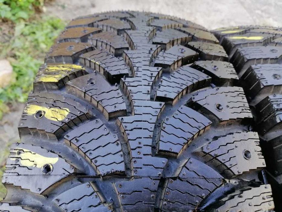 175/65 R15 84T Profil Alpiner зима 4 штуки Шини б/у