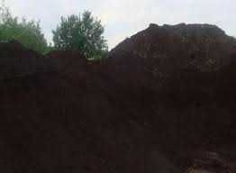 Żwir piasek kamień ziemia ogrodowa