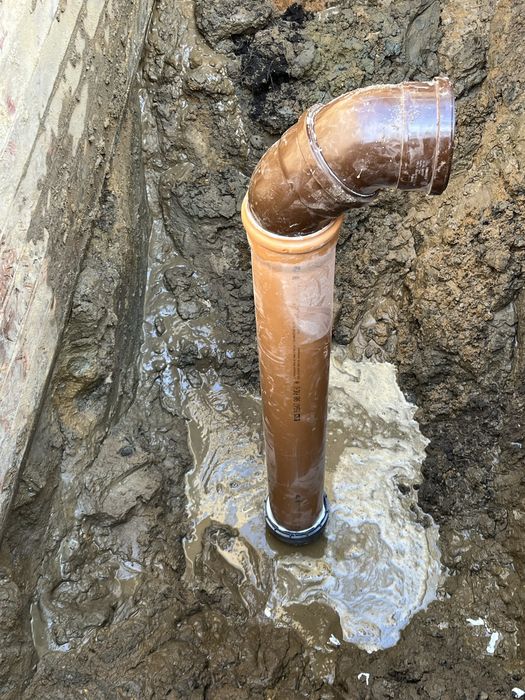 Przyłącza wody i kanalizacij wraz z projektami i uzgodnieniami