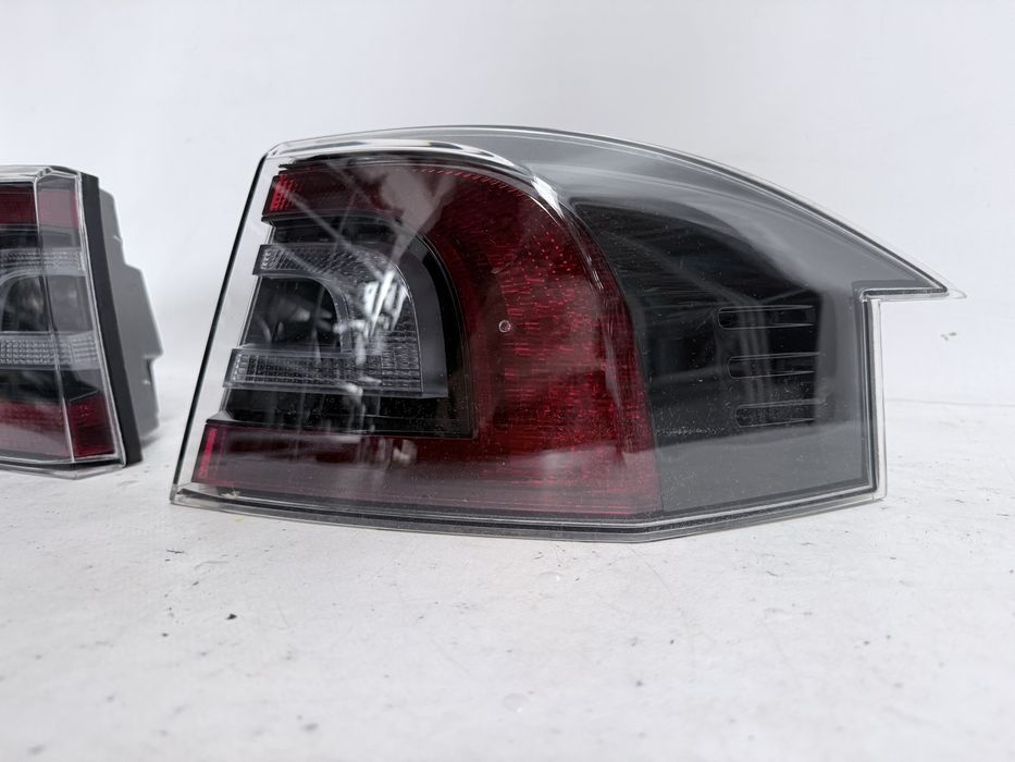 Фонарь Tesla Model S Европа