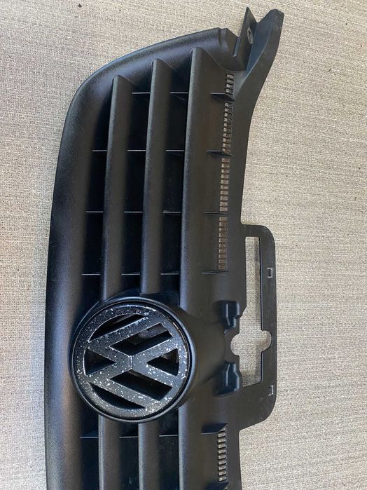 grill/atrapa zderzaka volkswagen caddy