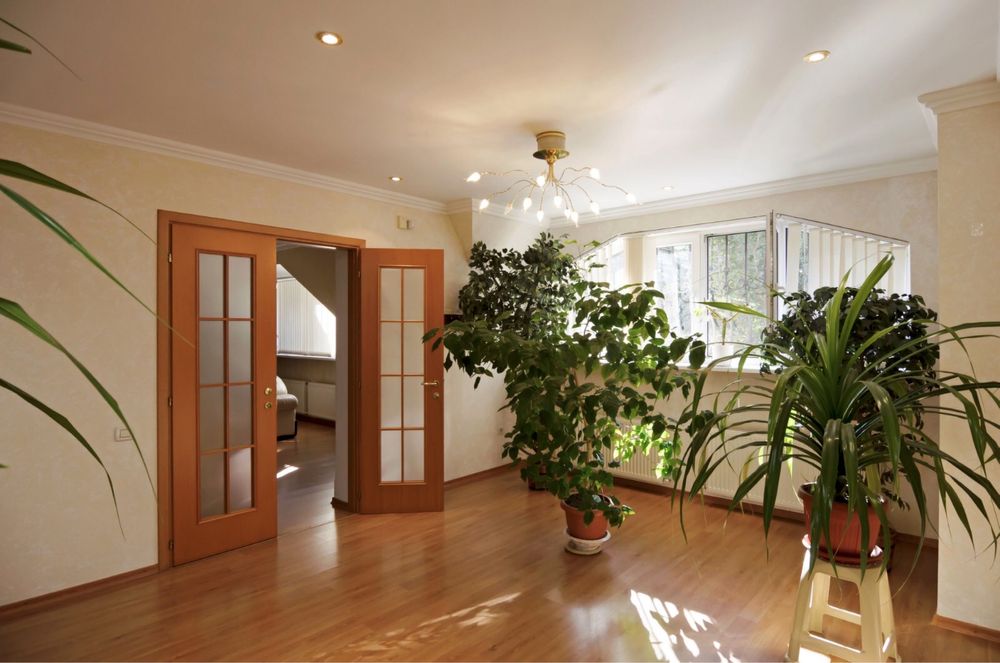 Жилой 2-ух  этажный дом