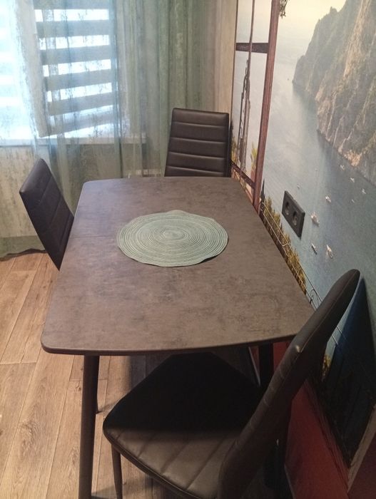 Продам 2х кімнатну квартиру з ремонтом!