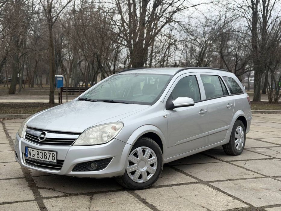 Продам Opel Astra H 1.7 дизель