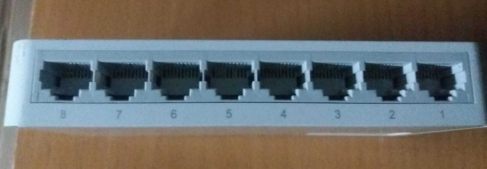 Switch TP Link 8 portas