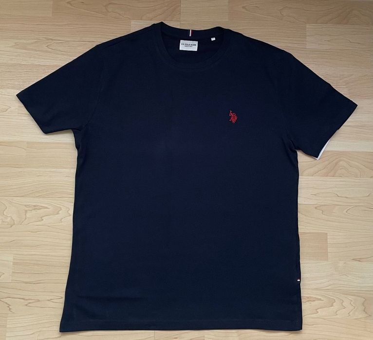 T-shirt polo ciemnogranatowy