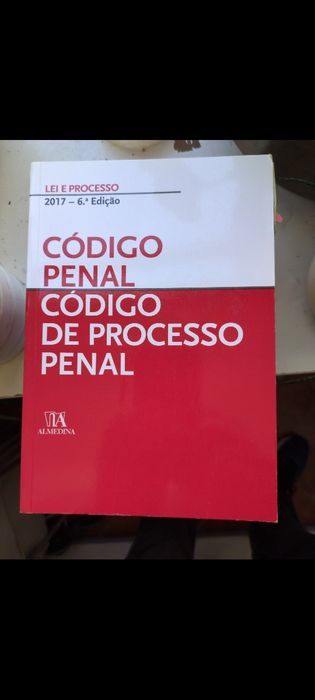 Livros de Direito variados