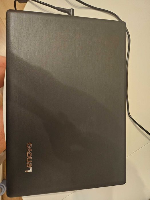 Laptop firmy Lenovo
