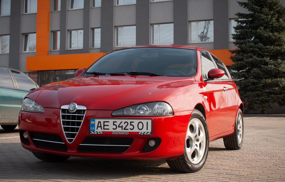 Продам Альфа Ромео 147