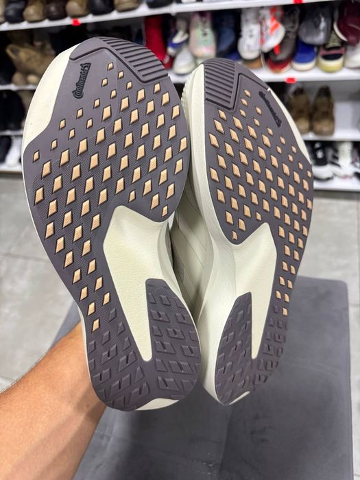 ОРИГІНАЛ 100% Кросівки Adidas Adizero Evo SL ATR Putty Grey Strata Men's shoes KK2688 43