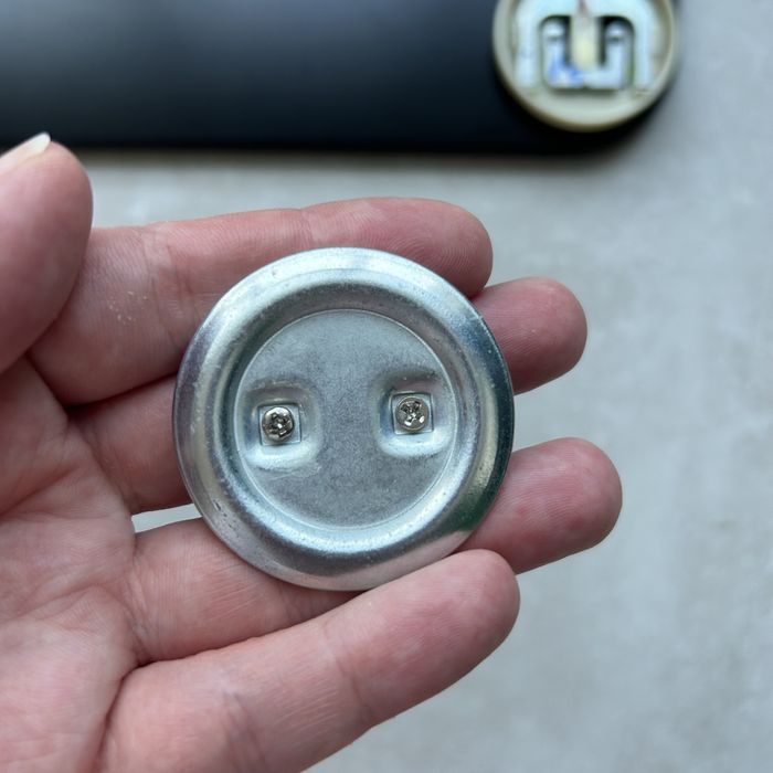 Підлогові ваги Beurer скляні чорні із силіконовою неслизькою поверхнею