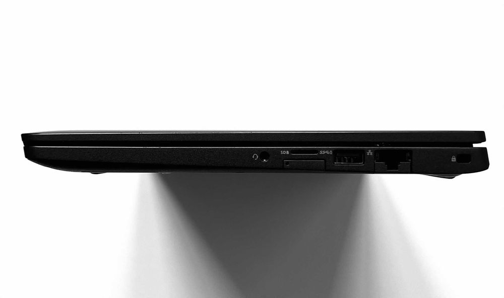 Ультрабук Dell Latitude 5300, FHD, IPS, i7, Ram 16Gb, SSD 256Gb