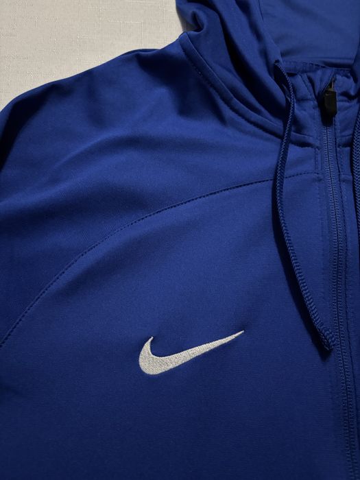 Bluza/kurtka rozpinana z kapturem Nike Dri-Fit Strike Chelsea 2022/2023