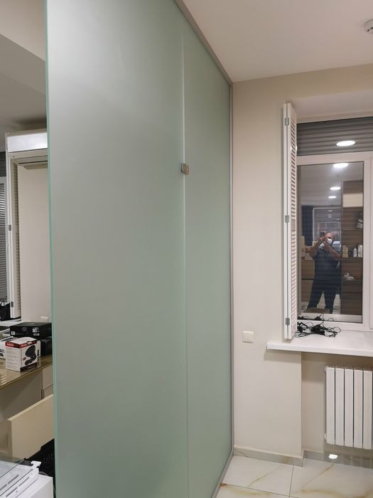 Перегородка стеклянная пескоструй (готовое изделие, не производство)