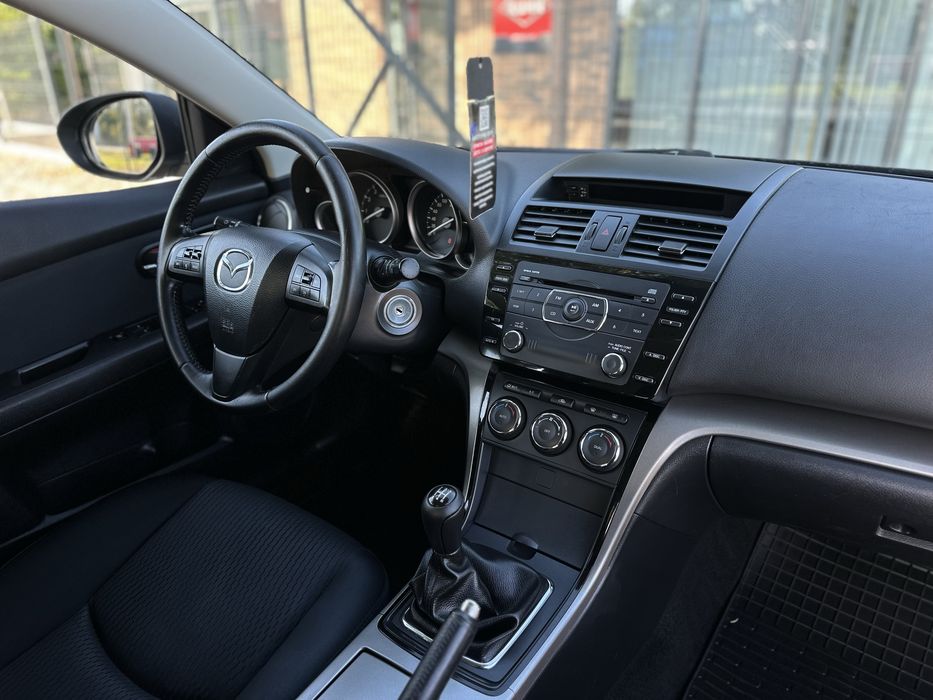 Продам Mazda 6 2010