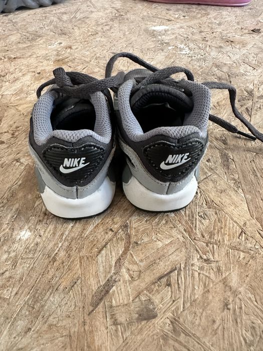 Детская обувь  б/у в хорошом состояние