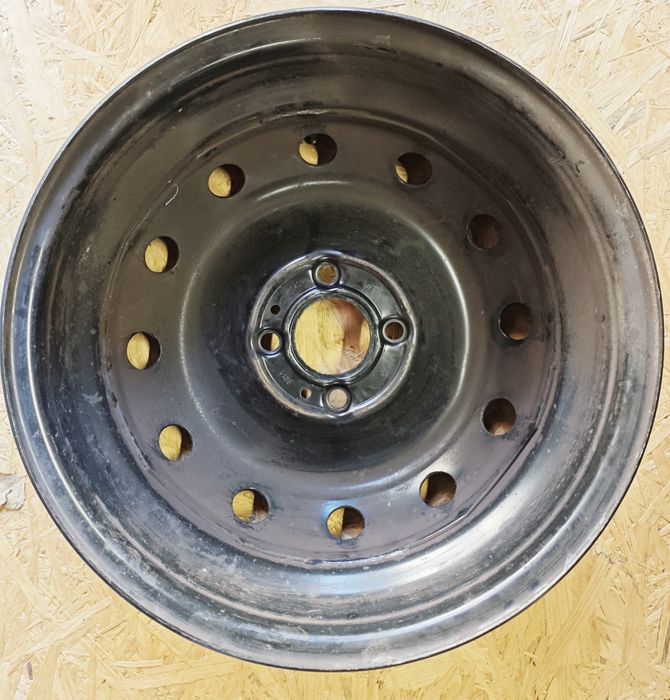 Felga stalowa Renault Dacia 15 4x100 ET 43