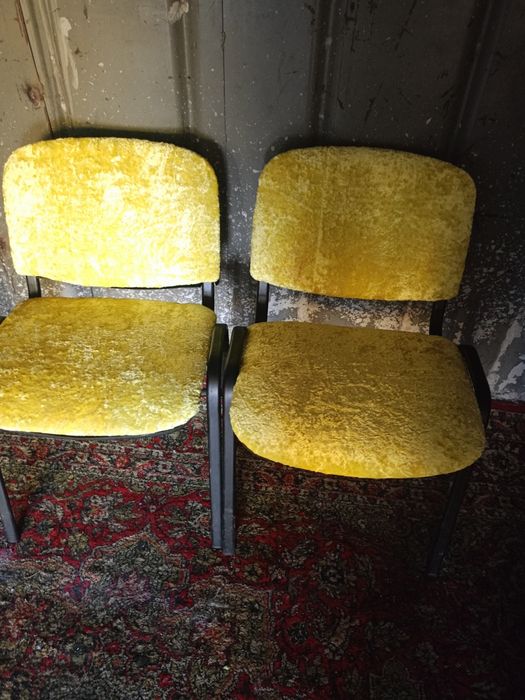 Продам стулья, кресла  раскладные, диван.