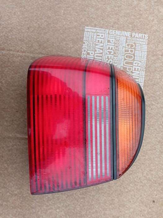 VW Golf III 3 HB hatchback lampa lewy tył lewa tylna