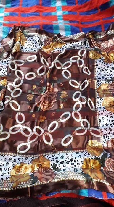 Chusta Duża Ciekawy fason