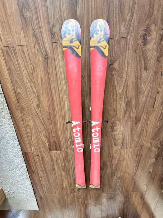 Narty Atomic freestyle 135