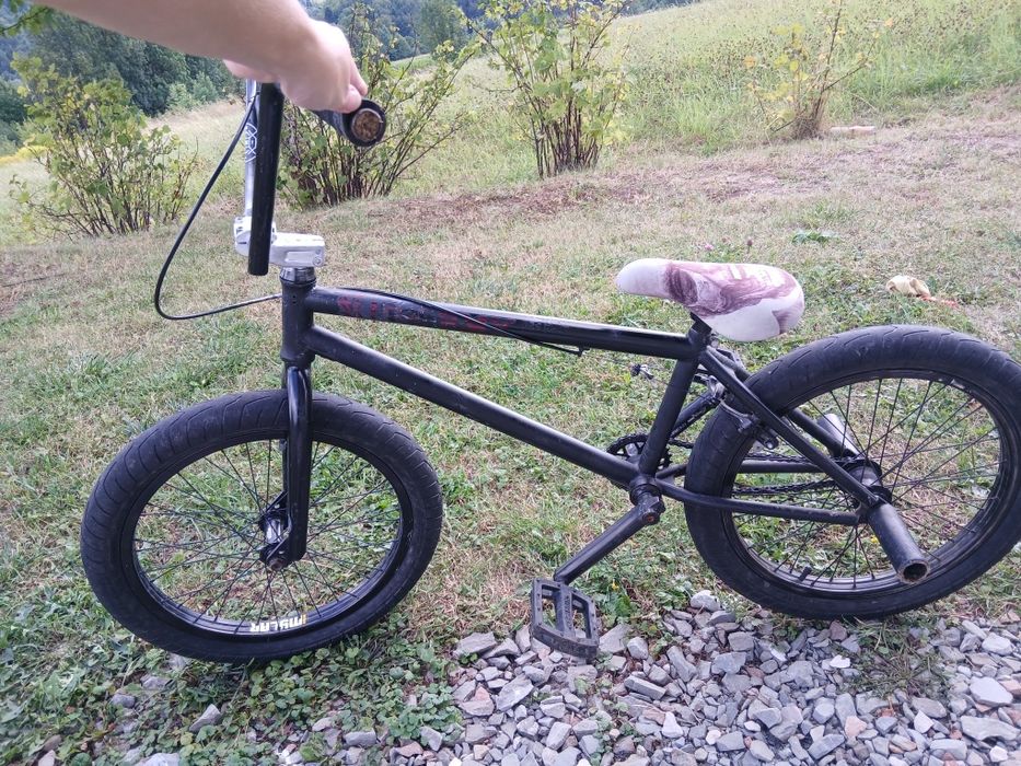 Rower Kinx bmx curb czarny mat
