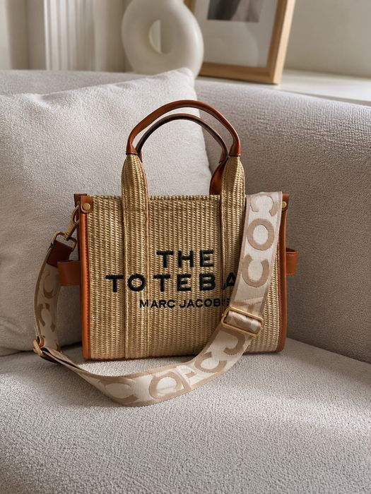 Соломʼяна сумка The tote bag