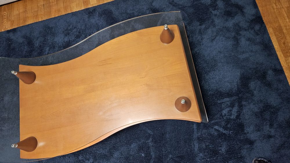 Mesa de Centro em  Madeira Cerejeira Maciça e Vidro
